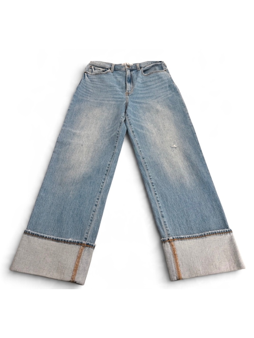New without Tags DAZE Light Wash High Rise Straight Leg Cuffed Jeans Size